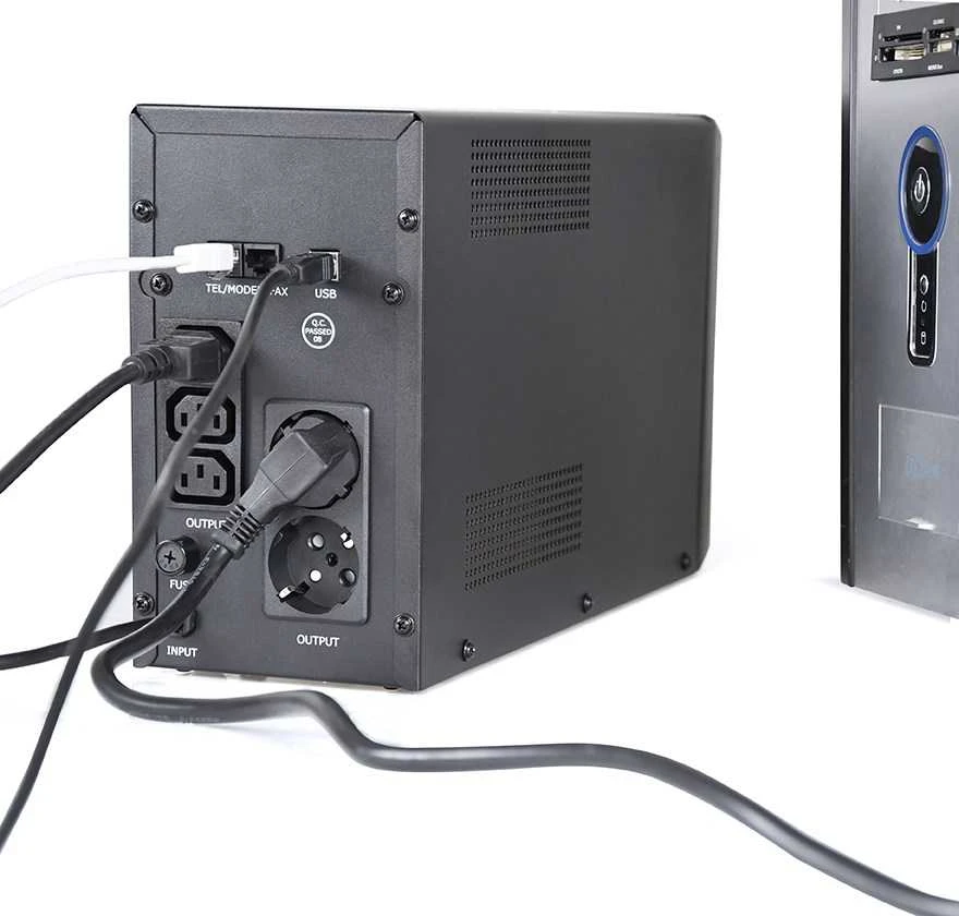 Gembird Energija | Nepertraukiamo maitinimo šaltinis (UPS) su USB ir LCD ekranu | EG-UPS-035 | 2000 VA | 1200 W
