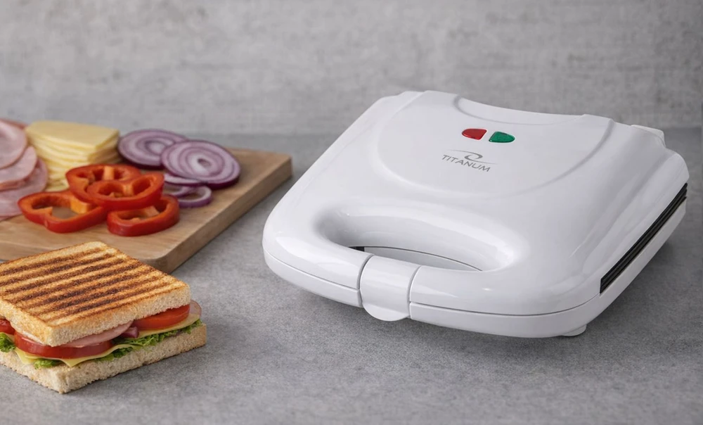 Sumuštinių keptuvas Titanum Toaster for sandwiches Esperanza Panini TKT004W (700W, baltos spalvos)