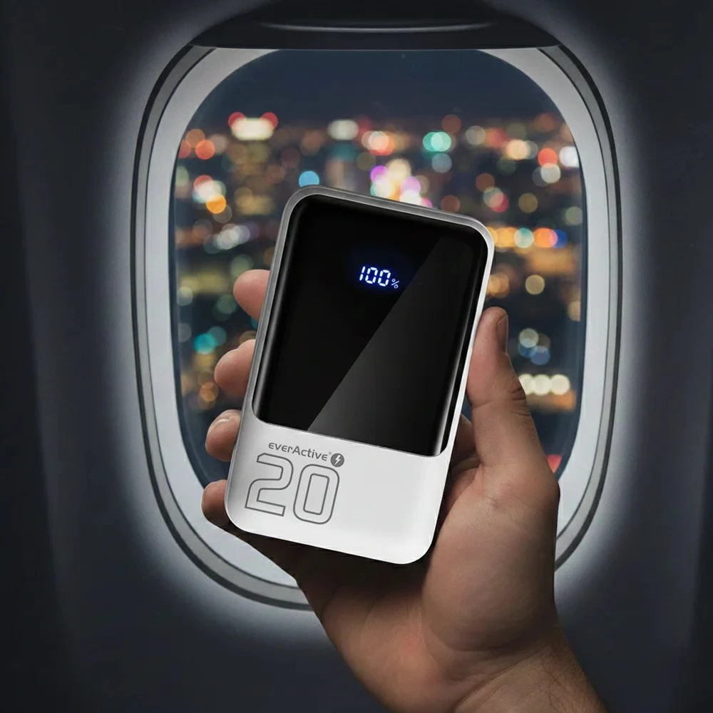 „everactive“ išorinė baterija 20 000 mAh, 2x USB, 1x USB-C 22,5 W, QC4+, LCD ekranas, baltas