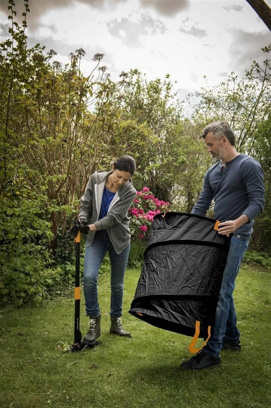 Fiskars sudedamas sodo krepšys Solid 172L