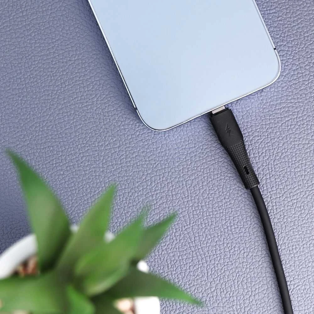 USB A tipo laidas su „Lightning“ jungtimi Forcell F-Energy 2,4A 12W silikoninis, 1 m, C343, juodas