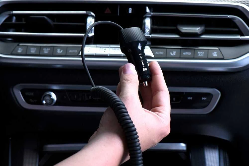 Automobilinis įkroviklis Forcell F-Energy Carbon USB A QC3.0 PD 3A 38W su laidu USB C CC50-1AC juodas