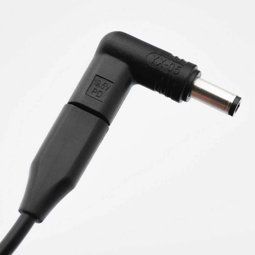 FORCELL F-ENERGY E856 uniwersal laptop charger 65W USB C + 6 adaptors - juodas