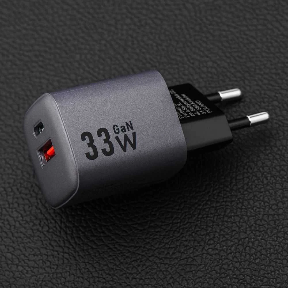 Įkroviklis Forcell F-Energy (1xUSB-C;1xUSB 3A 33W) juodas