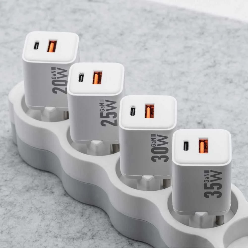Telefono įkroviklis Forcell F-Energy Mini GaN III USB C + USB A QC4.0 PD 20W VT-35A baltas 0INT