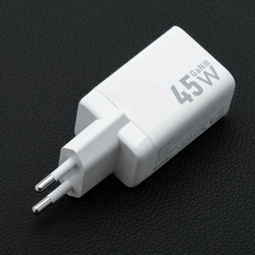 Telefono įkroviklis Forcell F-Energy Mini GaN III 2 x USB C PD QC4.0 45W VT-36B baltas