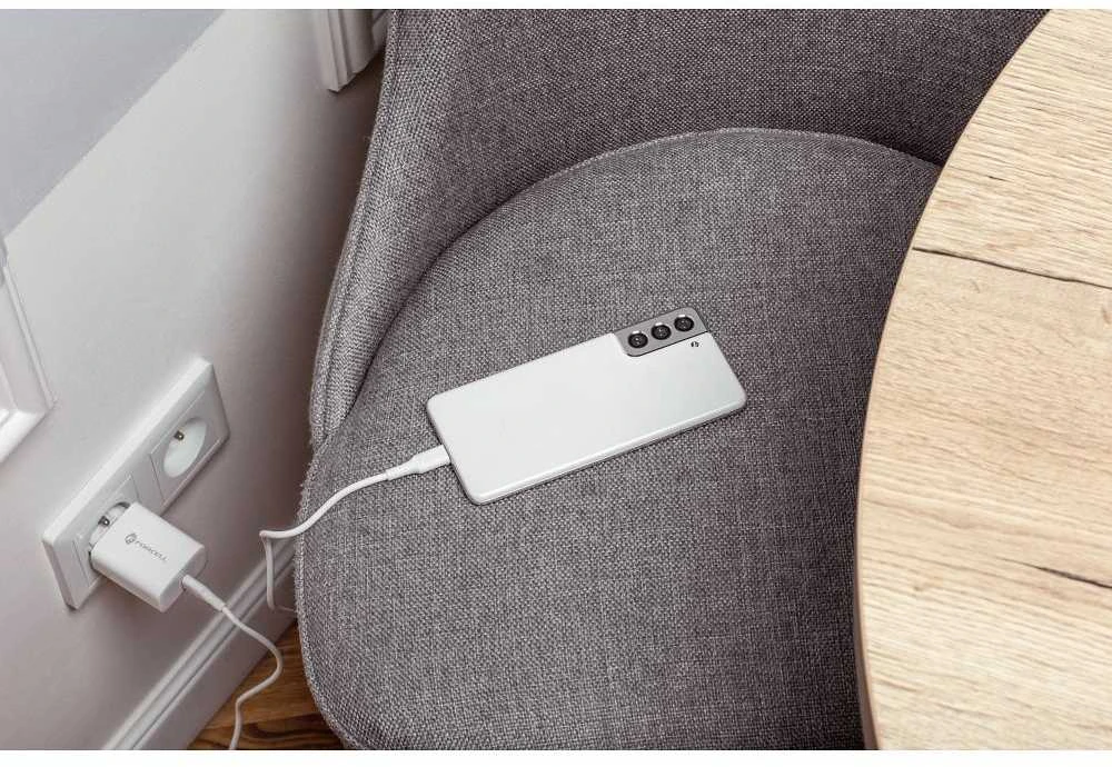 Įkroviklis Forcell + "USB-C (Type-C) to USB-C (Type-C)" (1xUSB-C 3A 25W) baltas