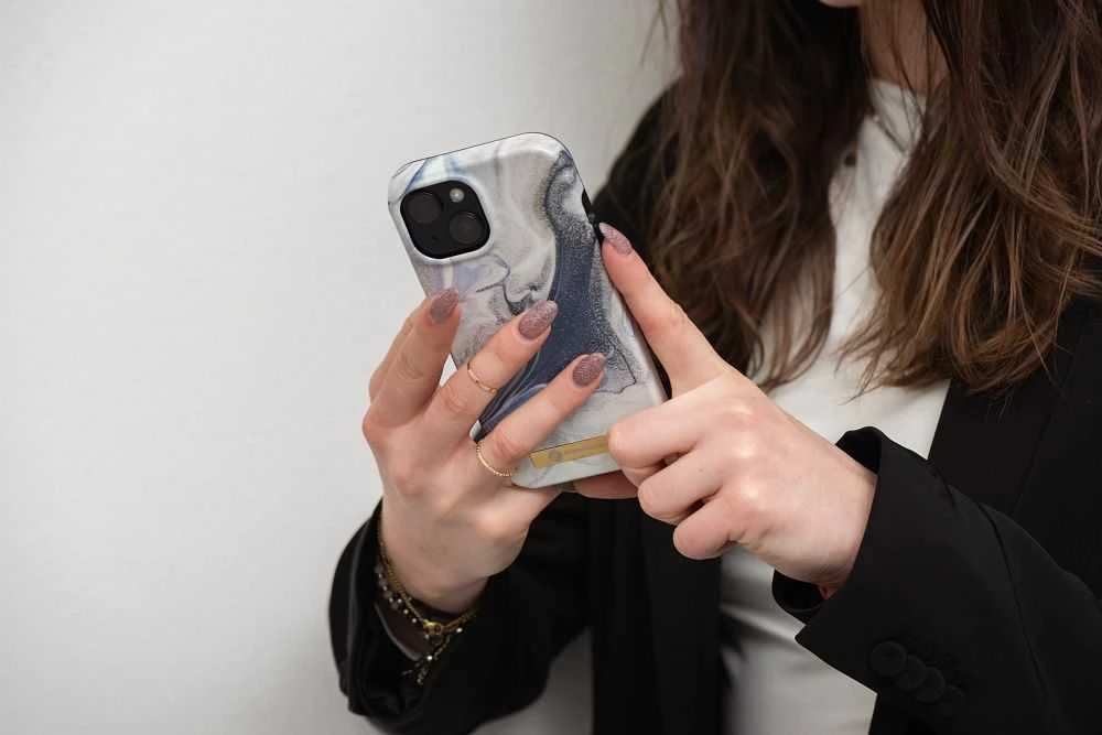„iPhone 15 PLUS“ dėklas „Forcell F-Protect Mirage“, suderinamas su „Magsafe Magic Sand“