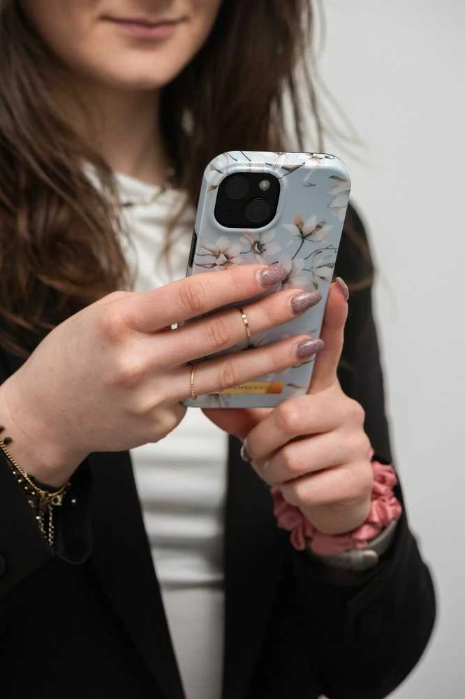 „iPhone 15 PLUS“ dėklas „Forcell F-Protect“, suderinamas su „MagSafe“ pavasario gėlėmis