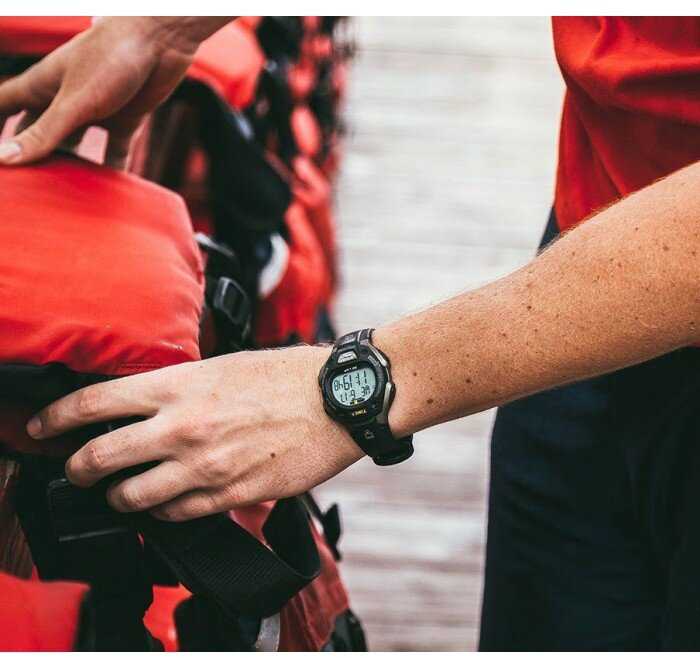 TIMEX T5E901 C30 Ironman tradicinis 30 ratų pilno dydžio vyriškas laikrodis + dėžutė