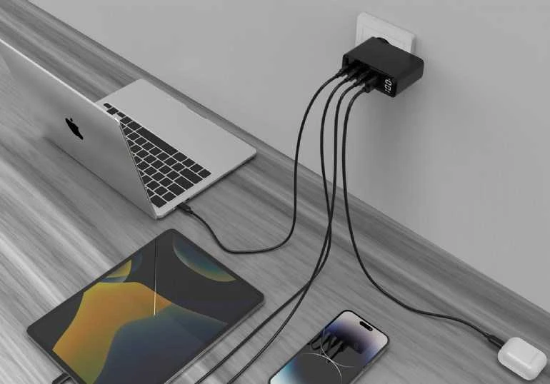 Gembird GaN 4x USB, 100W, LCD, juodas