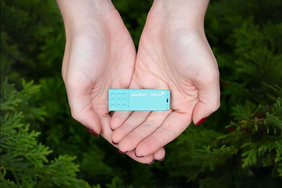GOODRAM atmintis USB UME3 CARE 64GB USB3.0
