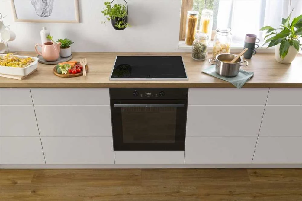 Orkaitė Gorenje BPS6737E04DBG