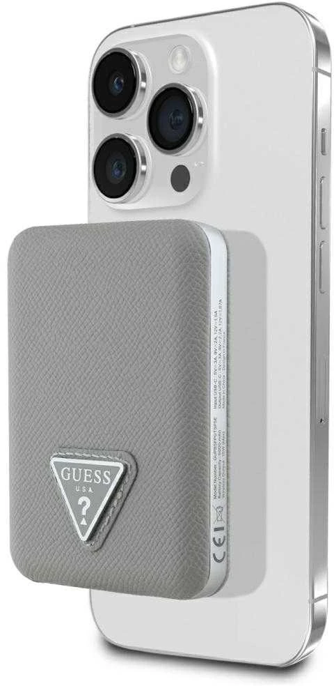„Guess“ grūdėto trikampio formos išorinė baterija su „MagSafe“ 5000mAh 15W USB-C - rusvai gelsvas