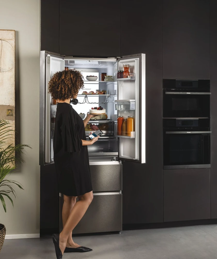 Haier HFW7720EWMP Freestanding 477 L Pilkas