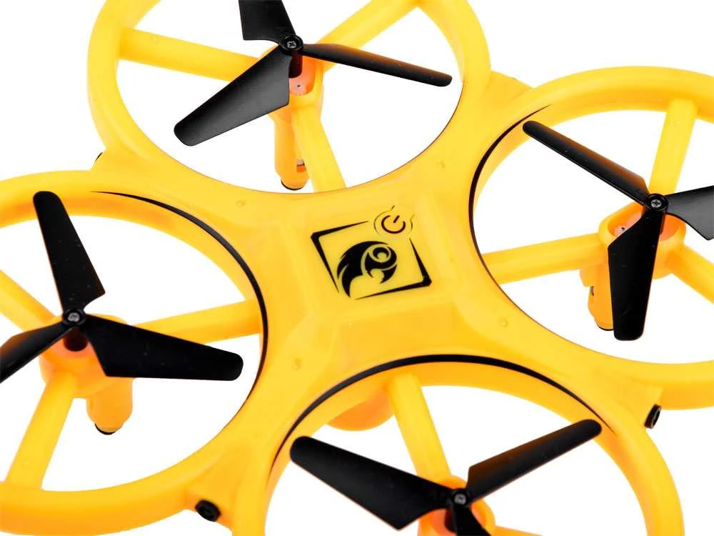 Jokomisiada Rankomis valdomas dronas + keturkojis nuotolinio valdymo pultas