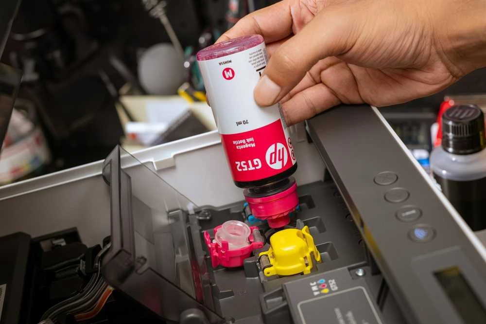 Hewlett Packard (HP) HP Smart Tank 750 AIO daugiafunkcis spausdintuvas Spausdintuvas - A4 spalvotas rašalinis, spausdinimas / kopijavimas / nuskaitymas, automatinis dvipusis spausdinimas, WiFi, 15 psl./min., 400–800 puslapių per mėnesį