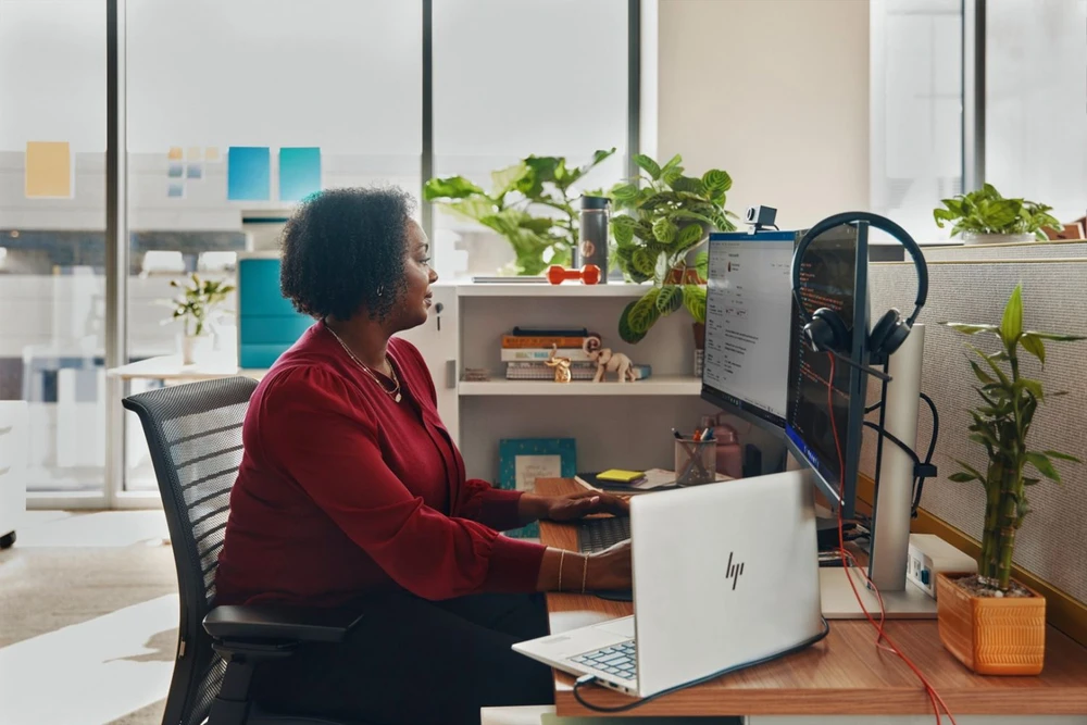Hewlett Packard (HP) HP Poly Blackwire 3320 stereofoninis Microsoft Teams sertifikuotas USB-C Ausinės +USB-C/A adapteris