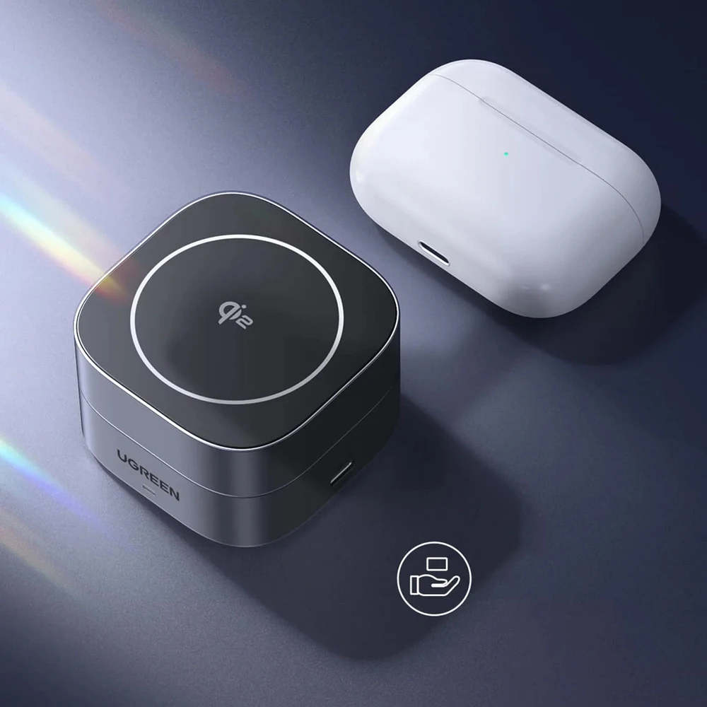„Ugreen W702 3in1“ indukcinis įkroviklis su „MagSafe“ / „Qi2“ ir USB-C prievadu telefonui / ausinėms – juodos spalvos