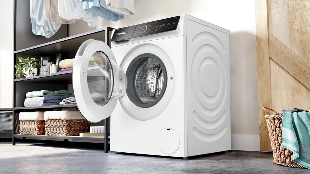 Bosch Serie 8 WGB256A9NL washing machine Front-load 10 kg 1600 RPM Baltas