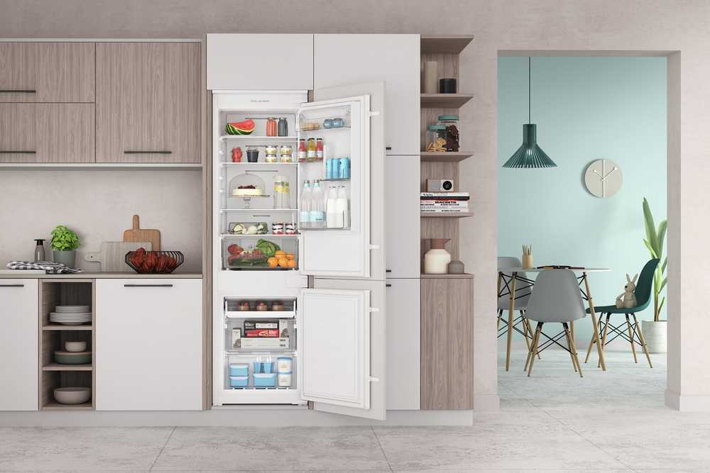 Šaldytuvas Indesit INC18 T112 baltas built-in fridge-šaldiklis