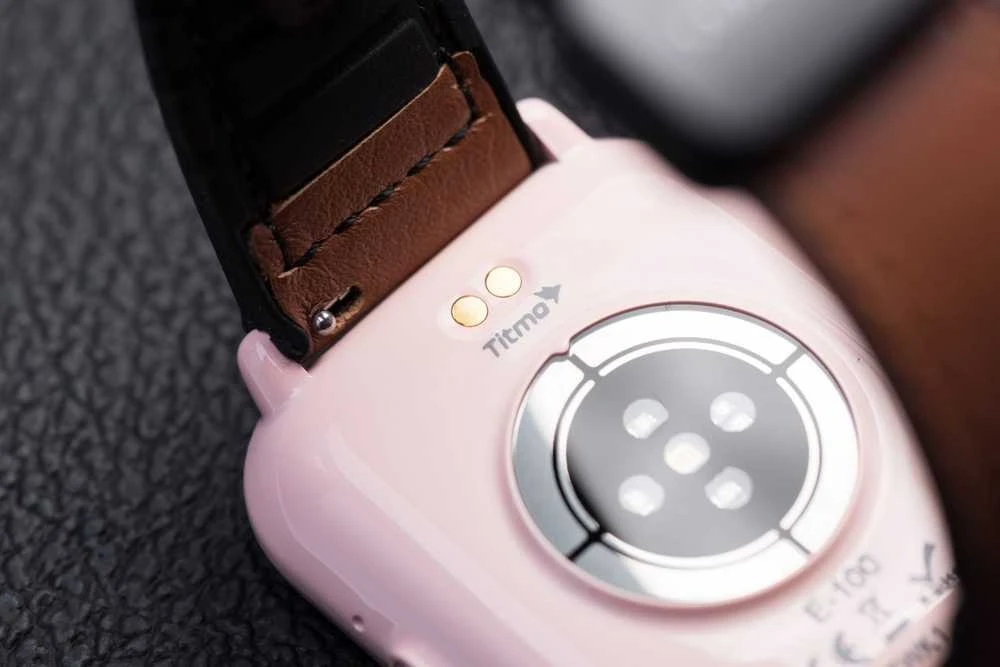 Išmanusis laikrodis TITMO E-100 (TFT, bluetooth call) pink