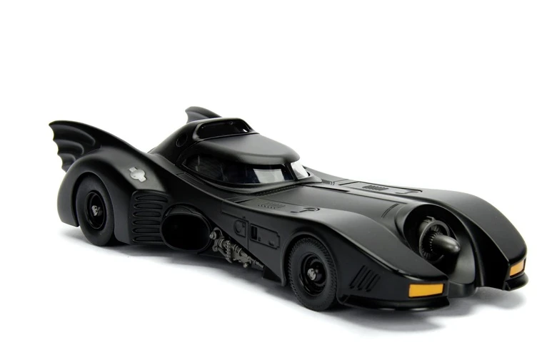 Jada žaislinis automobilis Metals Die Cast Betmobile ir Betmenas