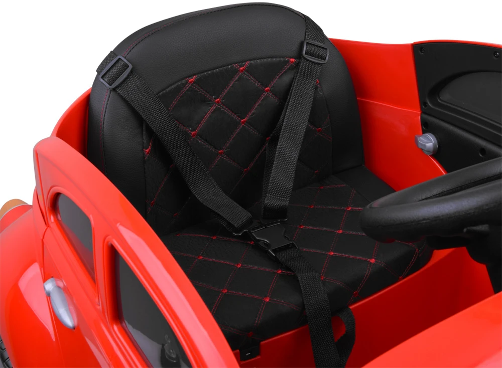 Jokomisiada Baterija-powered car for children, red retro, rocking effect, PA0349