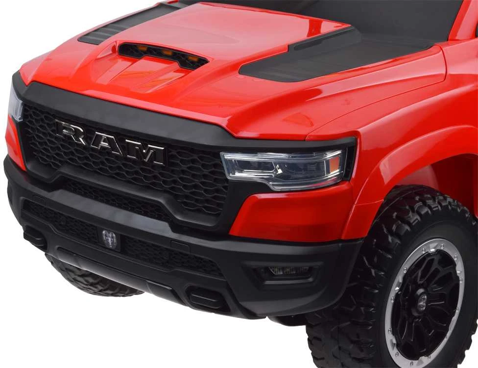 Jokomisiada Baterija-powered electric car RAM pickup for children 4x4 + remote control PA0322