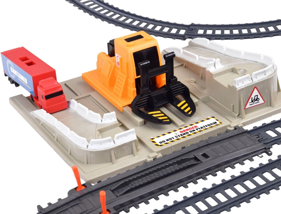 Jokomisiada Electric Train Set Car Carrier 4 Cars 5 Wagons 762 cm Track RC0802
