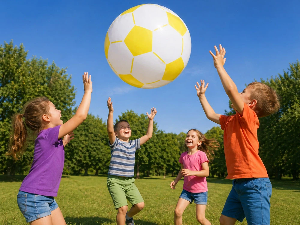 Jokomisiada Inflatable LED Ball for Kids 67 cm – Lightweight, Glowing, Perfect for Play SP0869