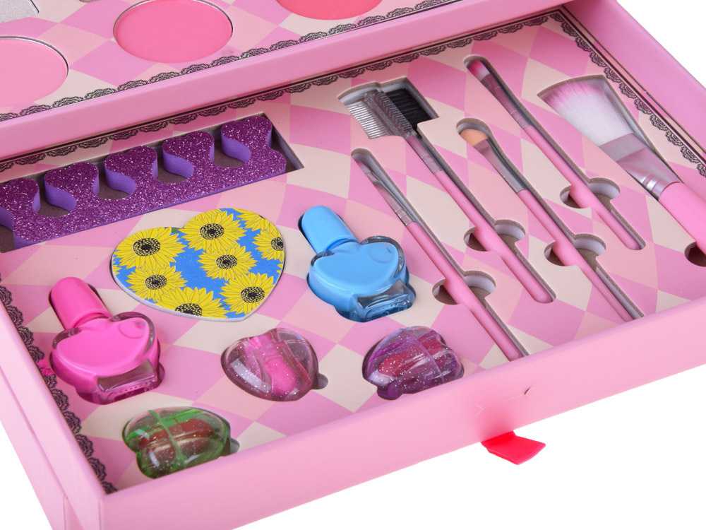 Jokomisiada Large makeup set - a charming box with cosmetics and jewelry ZA5693