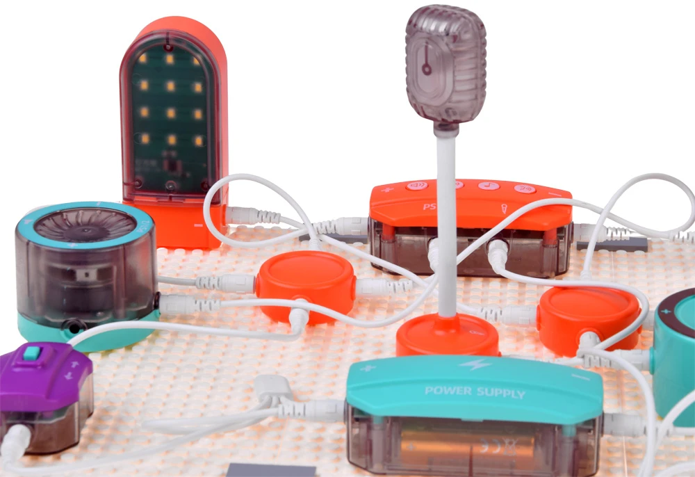 Jokomisiada LITTLE ELECTRONIC - an extensive educational kit for 151 experiments ZA6310