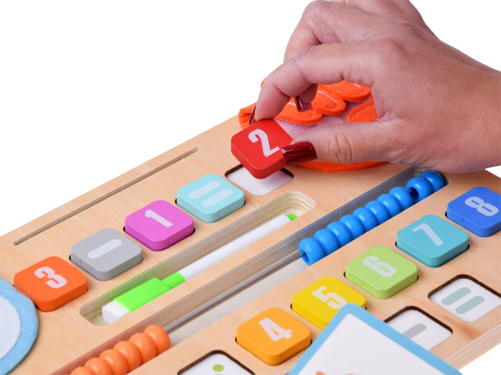 Jokomisiada MATHEMATICS Medinis rinkinys skaičiavimui mokytis Lenta + užduočių kortelės ZA6245