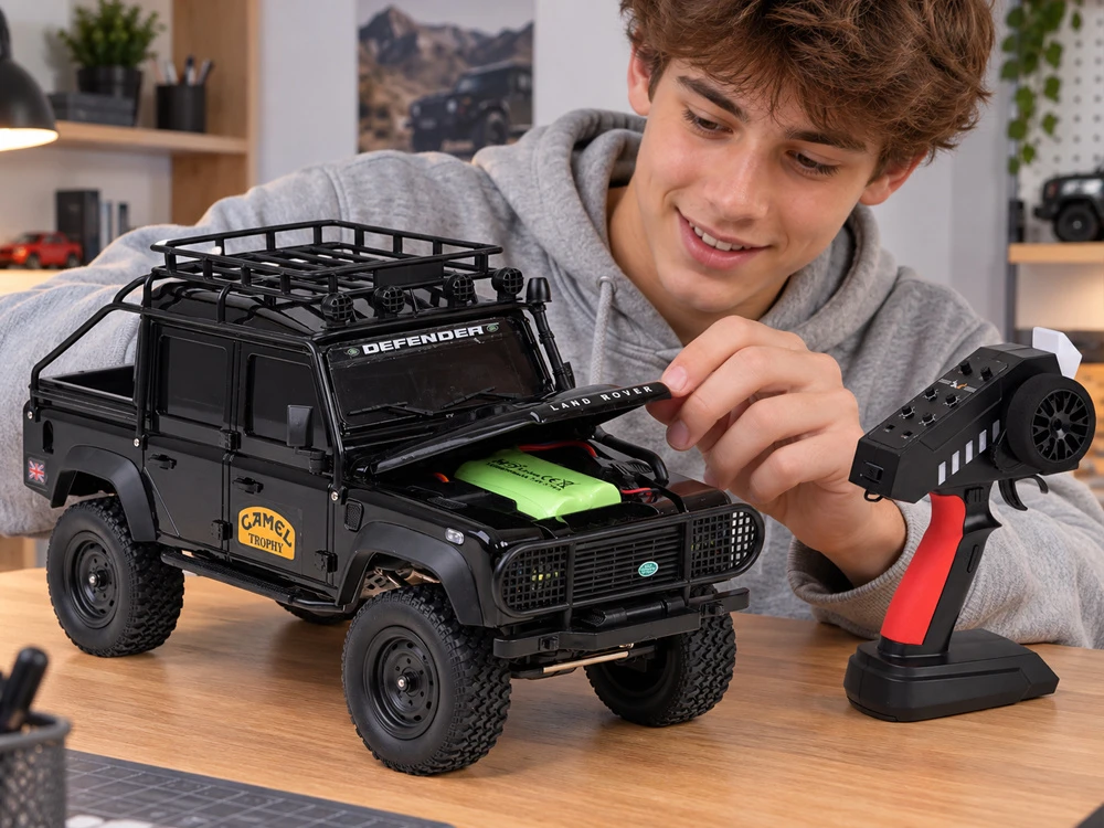 Jokomisiada Remote-Controlled Land Rover Defender Off-Road 4WD Car RC0762