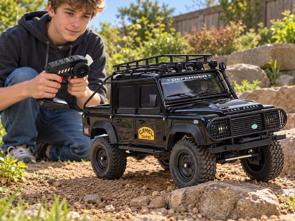 Jokomisiada Remote-Controlled Land Rover Defender Off-Road 4WD Car RC0762