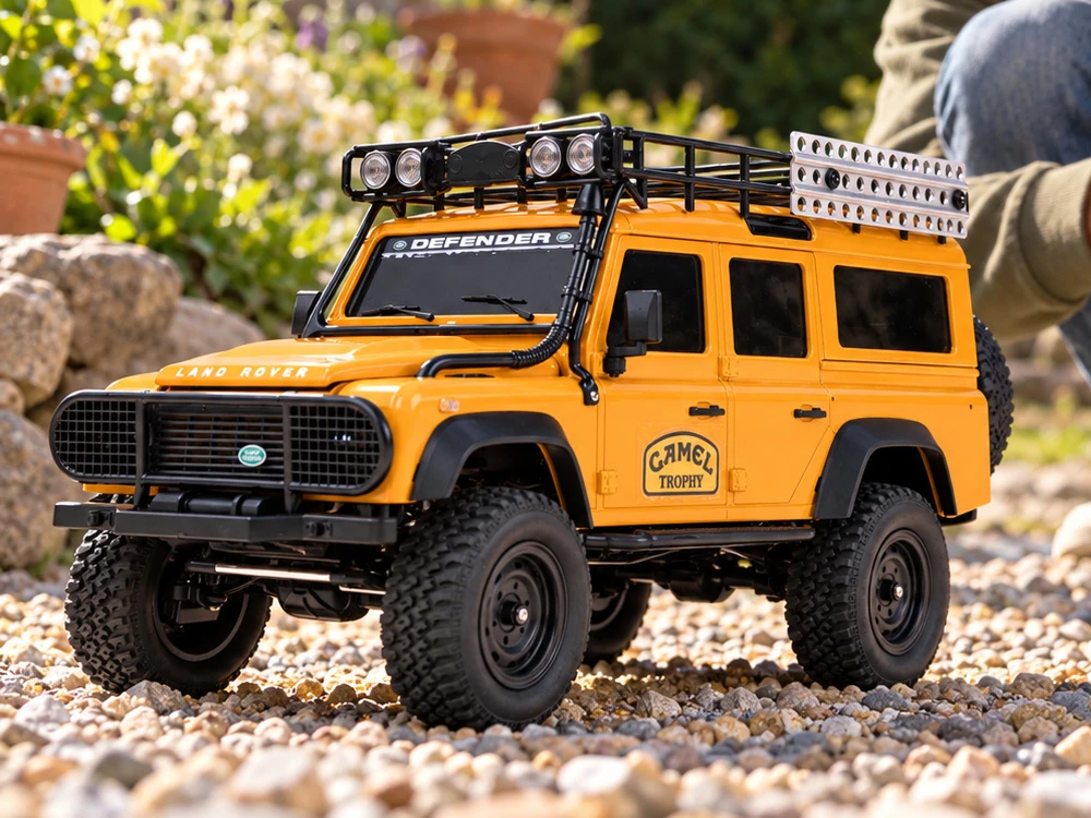 Jokomisiada Remote-Controlled Land Rover Defender Off-Road 4WD Car RC0762