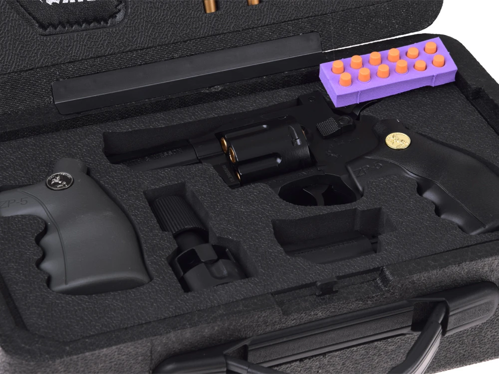 Jokomisiada Žaislinis pistoletas REVOLVER – metalinis, automatinis, su keičiamais elementais ZA6410