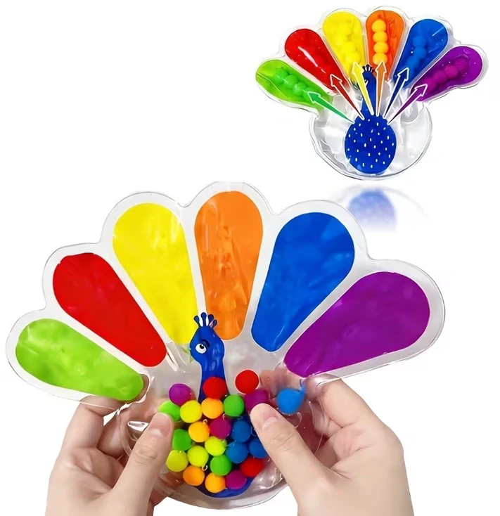 Jokomisiada Sensory Fidget Toy Peacock for Squeezing with Colorful Balls ZA6552