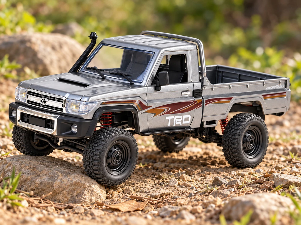 Jokomisiada Toyota Land Cruiser Pickup 4×4 Remote Control Car 1:12 Scale RC0764