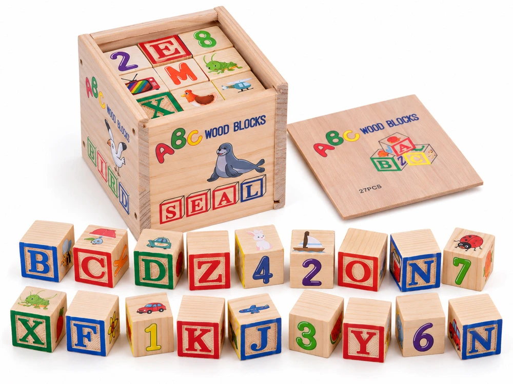Jokomisiada Medinės lavinamosios kaladėlės – raidės, skaičiai ir paveikslėliai ALPHABET 27vnt. ZA6239
