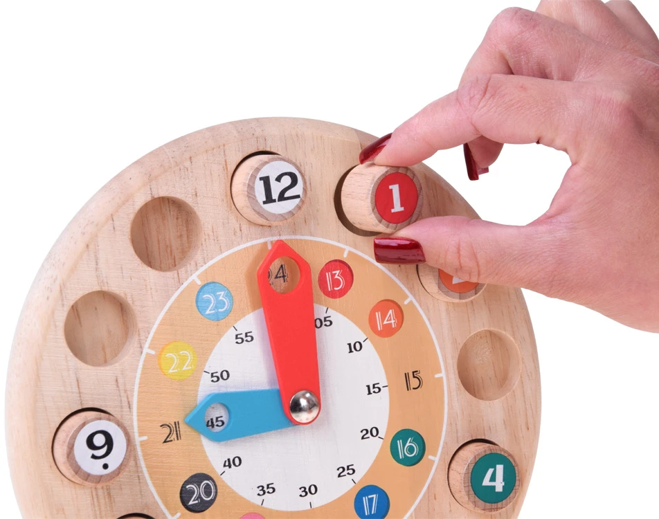 Jokomisiada Medinis lavinamasis LAIKRODIS 2 viename matematikos užduotys – MATHEMATICS ZA6240
