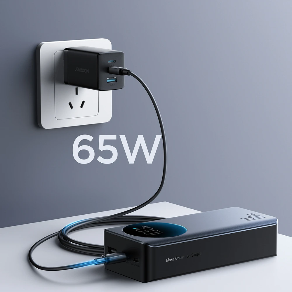 Joyroom JR-PBF05 Pro 30000mAh 65W Powerbank with Digital Ekranas 2x USB-C 1x USB-A - Juodas