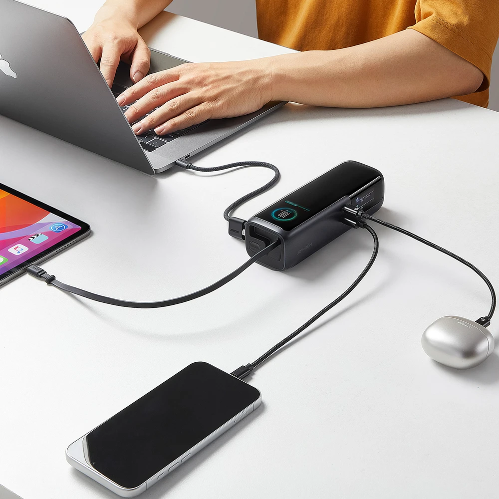 Joyroom PODIX PR70 25000mAh Power Bank iki 240W with Two Built-in USB-C Cables and Two TFT Screens - Gray