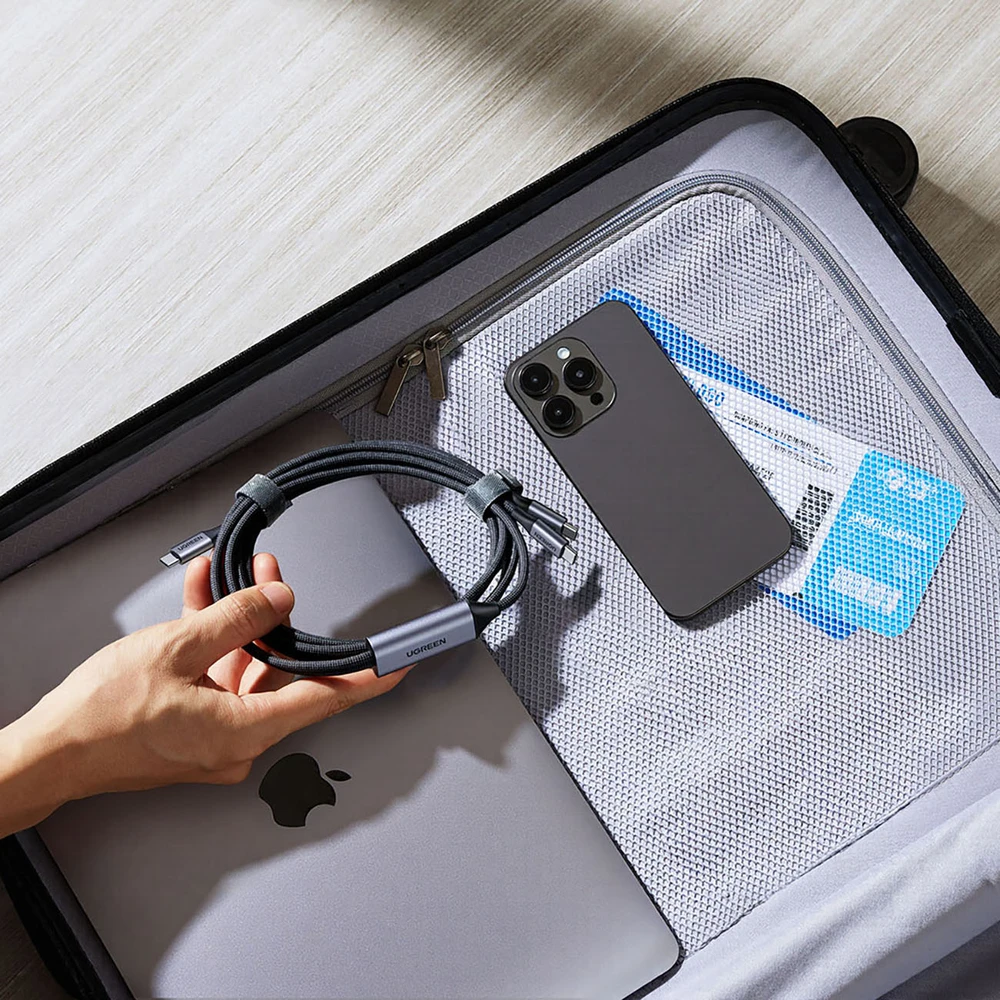 Kabelis Ugreen 2-in-1 USB-C - 2xUSB-C PD 140W 2m - juoda