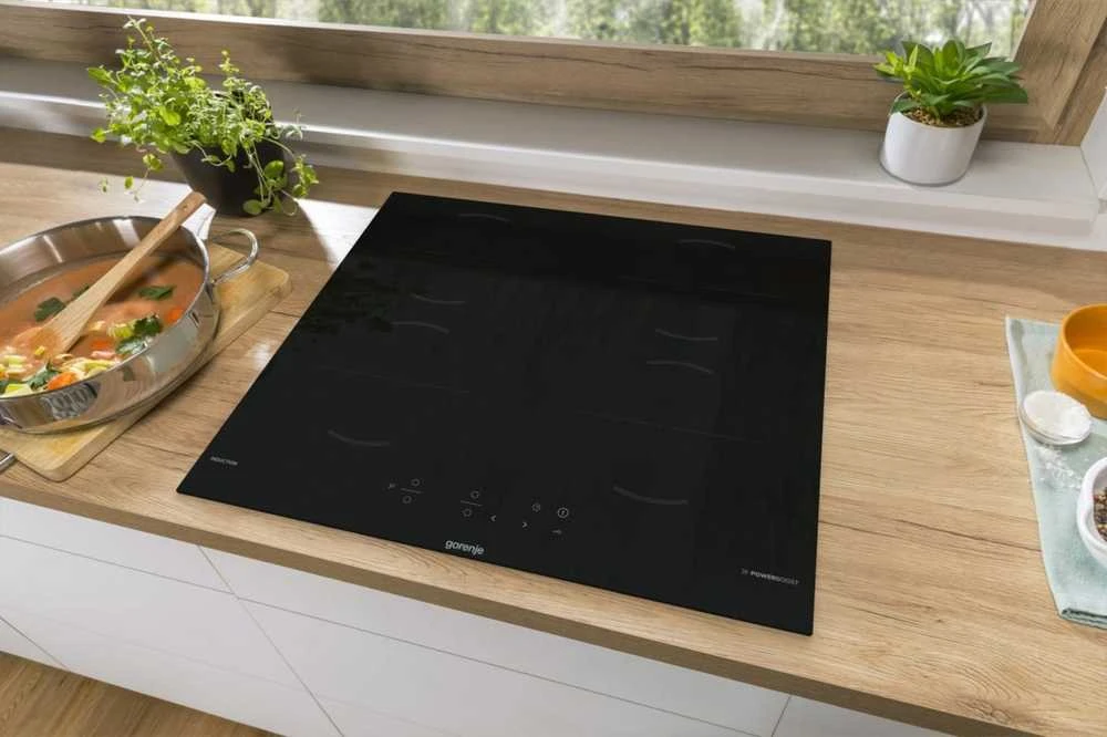 Gorenje | Kaitlentė | GI6401BSCE | Indukcija | Degiklių / virimo zonų skaičius 4 | Palieskite | Laikmatis | Juodas
