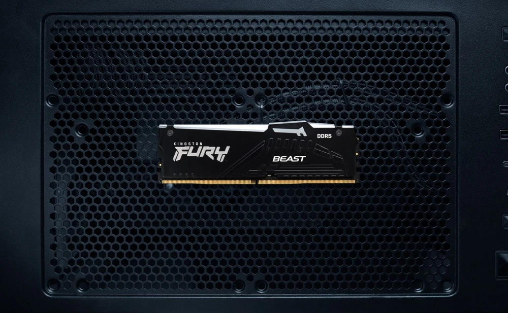 RAM „Kingston Technology FURY Beast“ 128 GB 5600 MT/s DDR5 CL36 DIMM atmintis (2 vnt. rinkinys) RGB
