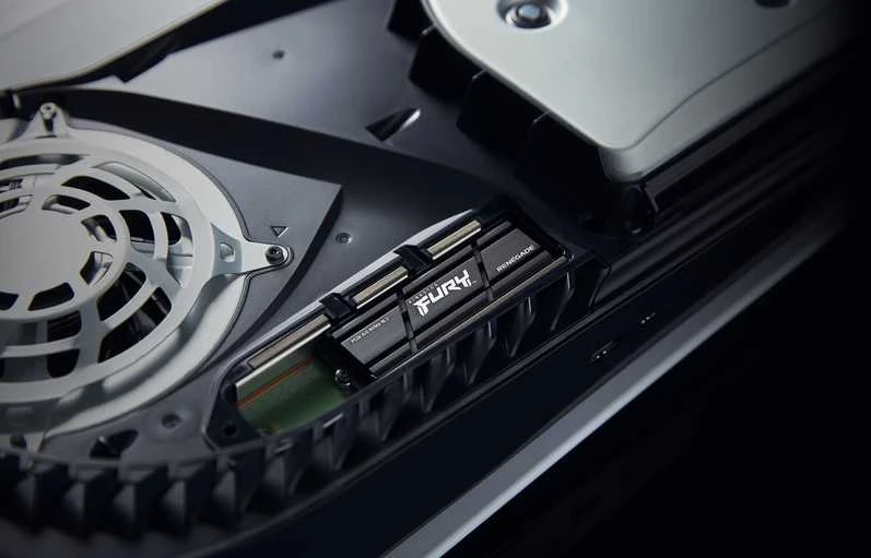 Kingston Technology 2000G RENEGADE PCIe 4.0 NVMe SSD W/ HEATSINK