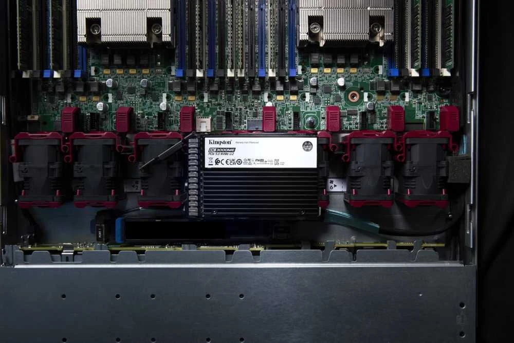 „Kingston Technology“ 7,68 TB DC3000ME U.2 PCIe 5.0 NVMe TCG Opal Enterprise SSD diskas