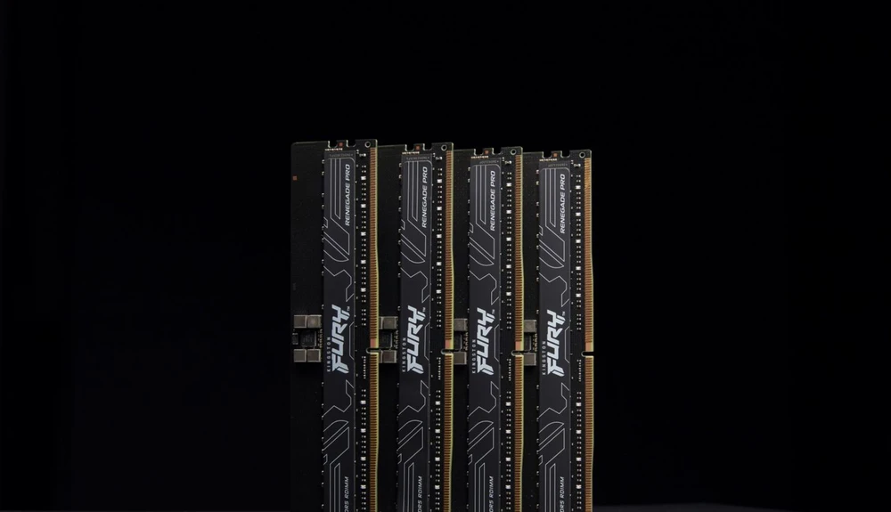 RAM „Kingston KF564R32RBE2K4-128“ 128 GB 6400 MT/s DDR5 ECC Reg CL32 DIMM (4 vnt. rinkinys) FURY Renegade Pro EXPO | „Kingston“